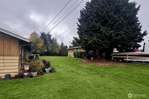 15817 Manor Way, Lynnwood, WA 98087 - Photo 9