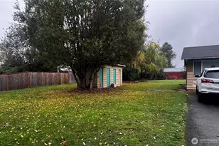 15817 Manor Way, Lynnwood, WA 98087 - Photo 5