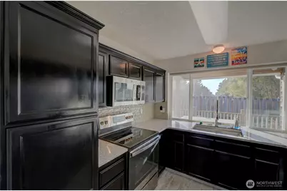 154 28th Street NW, Long Beach, WA 98631 - Photo 9