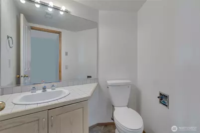 7326 Steilacoom Boulevard SW #D-3, Tacoma, WA 98499 - Photo 15