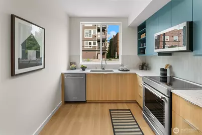 318 F Bellevue Avenue E, Seattle, WA 98102 - Photo 5