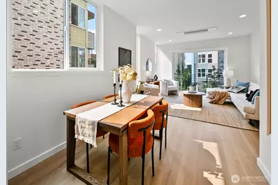 318 B Bellevue Avenue E, Seattle, WA 98102 - Photo 9