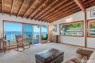 19422 Soundview Dr NW, Stanwood, WA 98292 - Photo 17