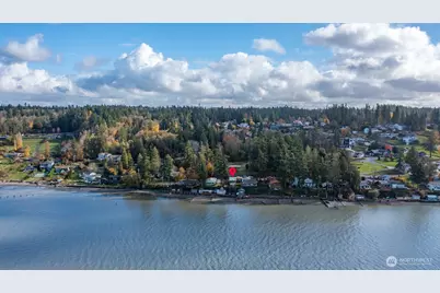 19422 Soundview Drive NW, Stanwood, WA 98292 - Photo 33