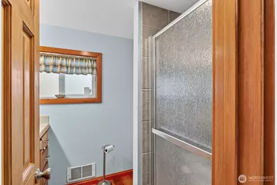 19422 Soundview Drive NW, Stanwood, WA 98292 - Photo 21