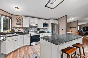 2003 77th St Ct E, Tacoma, WA 98404 - Photo 5