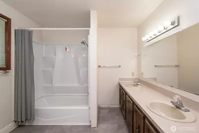 2131 W 7th Street, Port Angeles, WA 98363 - Photo 25