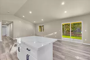 61 E Panorama Dr, Shelton, WA 98584 - Photo 11