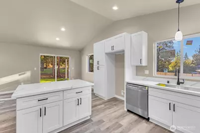 61 E Panorama Drive, Shelton, WA 98584 - Photo 7