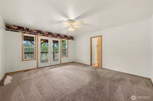 21103 16th St E, Lake Tapps, WA 98391 - Photo 7