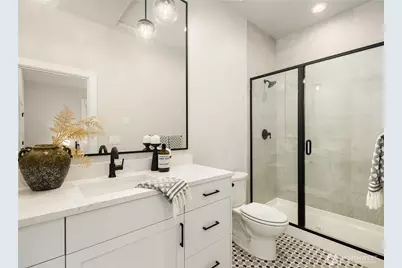 2512 NE 68th Street, Seattle, WA 98115 - Photo 17