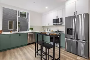 1913 A N 120th St, Seattle, WA 98133 - Photo 9