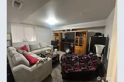 22715 43rd Avenue S, Kent, WA 98032 - Photo 15