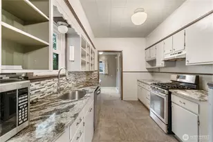 1628 McDougall Ave, Everett, WA 98201 - Photo 11