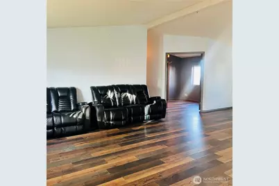 369 S Kentucky Ave, East Wenatchee, WA 98802 - Photo 9