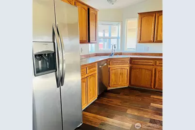 369 S Kentucky Ave, East Wenatchee, WA 98802 - Photo 5