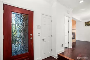 126 6th Ct, Kirkland, WA 98033 - Photo 3