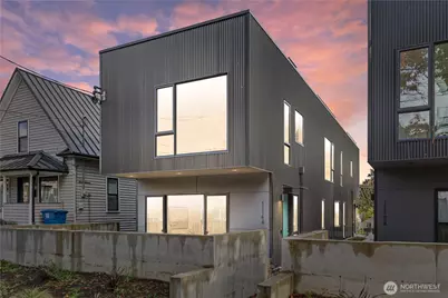 1114 26th Avenue #A, Seattle, WA 98122 - Photo 1