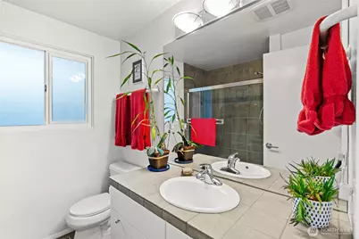 14405 SE 14th St, Bellevue, WA 98007 - Photo 19