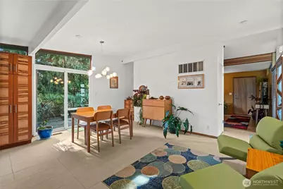 14405 SE 14th St, Bellevue, WA 98007 - Photo 9