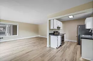 5021 Ripley Ln N, Renton, WA 98056 - Photo 9