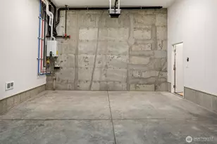 270 118th Ave SE, Bellevue, WA 98005 - Photo 27