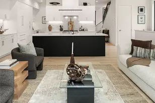 270 118th Ave SE, Bellevue, WA 98005 - Photo 5