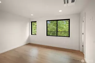 270 118th Ave SE, Bellevue, WA 98005 - Photo 17