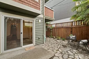 121 21st Ave E, Seattle, WA 98112 - Photo 33