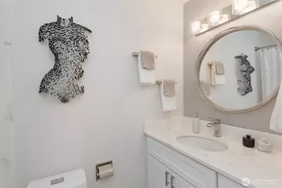 14711 70th Court NE, Kenmore, WA 98028 - Photo 13