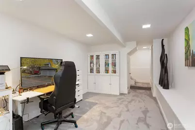 14711 70th Court NE, Kenmore, WA 98028 - Photo 25