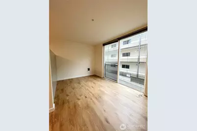 2249 NE 46th Street, Seattle, WA 98105 - Photo 11