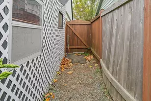 1612 22nd St, Anacortes, WA 98221 - Photo 37