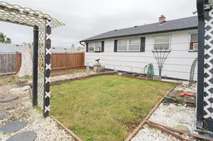 1612 22nd St, Anacortes, WA 98221 - Photo 31