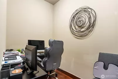 4005 NE 3rd Place #E, Renton, WA 98056 - Photo 13