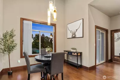 4005 NE 3rd Place #E, Renton, WA 98056 - Photo 11