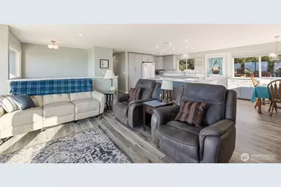 1975 Island View Road, Oak Harbor, WA 98277 - Photo 13