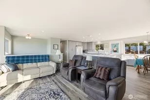 1975 Island View Rd, Oak Harbor, WA 98277 - Photo 13