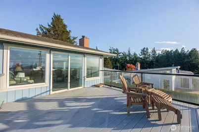 1975 Island View Road, Oak Harbor, WA 98277 - Photo 15