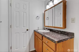 127 S 340th St, Federal Way, WA 98003 - Photo 17