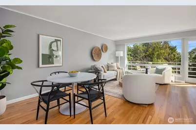 530 W Olympic Place #406, Seattle, WA 98119 - Photo 5
