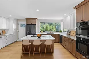 17606 NE 27th St, Redmond, WA 98052 - Photo 7