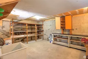 17606 NE 27th St, Redmond, WA 98052 - Photo 29