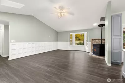 4225 26th Avenue NE, Olympia, WA 98516 - Photo 5