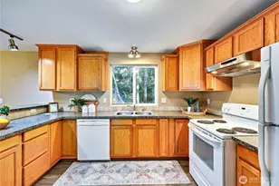 2422 Cliff St, Port Townsend, WA 98368 - Photo 17