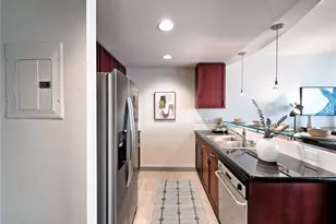 2929 1st Ave, Seattle, WA 98121 - Photo 13