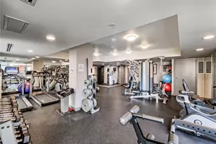 2929 1st Ave, Seattle, WA 98121 - Photo 23