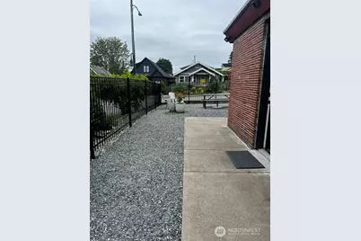 3219 6th Avenue, Tacoma, WA 98406 - Photo 13