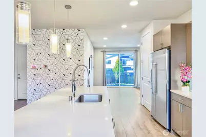 9849 6th Place SE, Seattle, WA 98106 - Photo 9