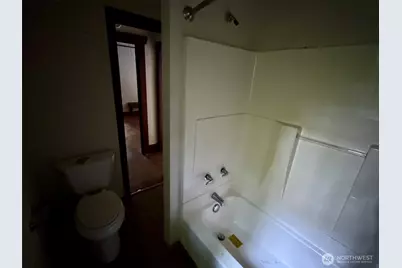 201 E Moore Avenue, Shelton, WA 98584 - Photo 21